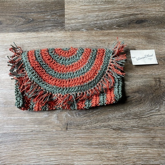 Universal Thread Handbags - Universal‎ Thread Wallet Fringe Snap Closure New